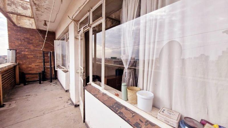 2 Bedroom Property for Sale in Hillbrow Gauteng