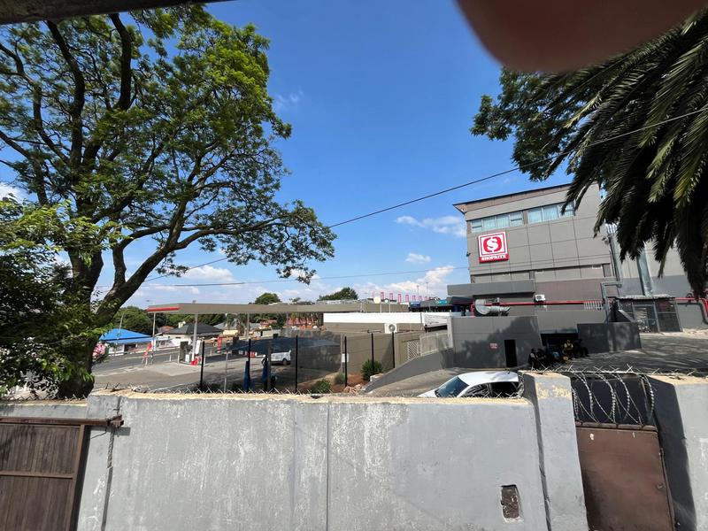 11 Bedroom Property for Sale in Kensington Gauteng