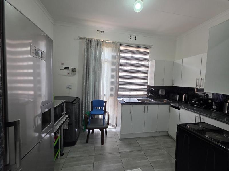 16 Bedroom Property for Sale in Kensington Gauteng