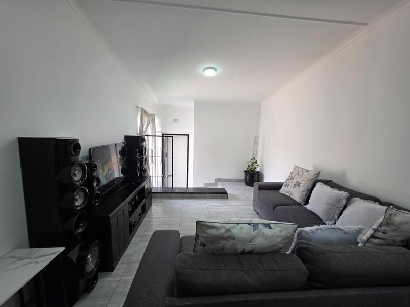 16 Bedroom Property for Sale in Kensington Gauteng