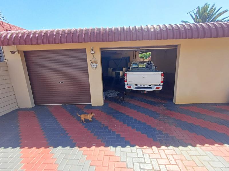 3 Bedroom Property for Sale in Vanderbijlpark CE 4 Gauteng