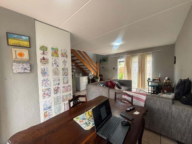 2 Bedroom Property for Sale in Strubensvallei Gauteng