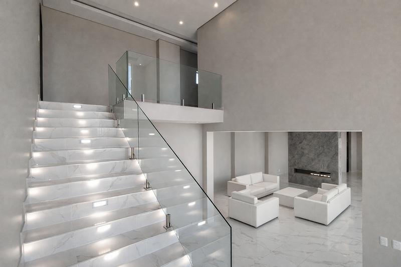 To Let 4 Bedroom Property for Rent in Waterkloof Heights Gauteng