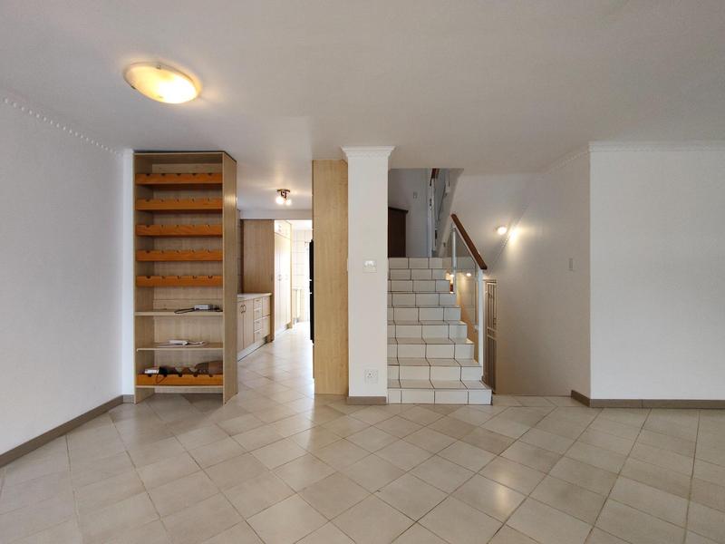 2 Bedroom Property for Sale in Waterkloof Ridge Gauteng