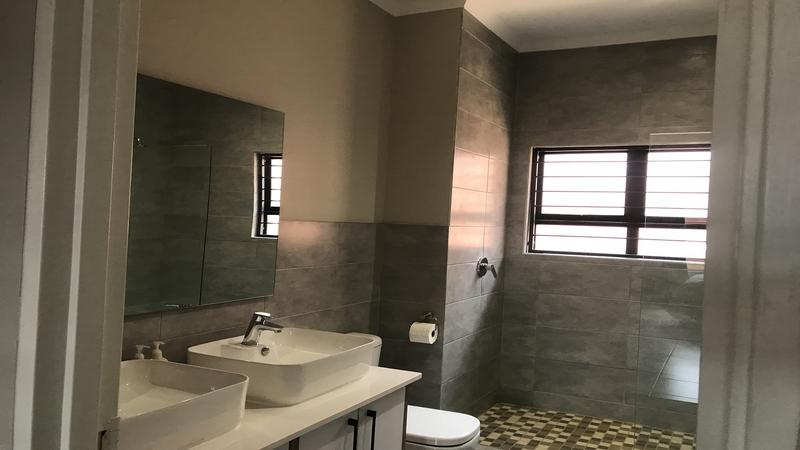 3 Bedroom Property for Sale in Olympus AH Gauteng
