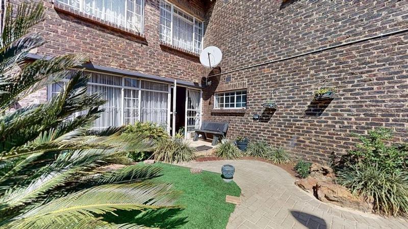 3 Bedroom Property for Sale in Elspark Gauteng