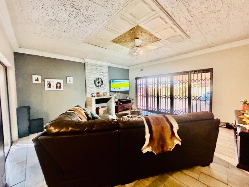 4 Bedroom Property for Sale in Vanderbijlpark CE Gauteng