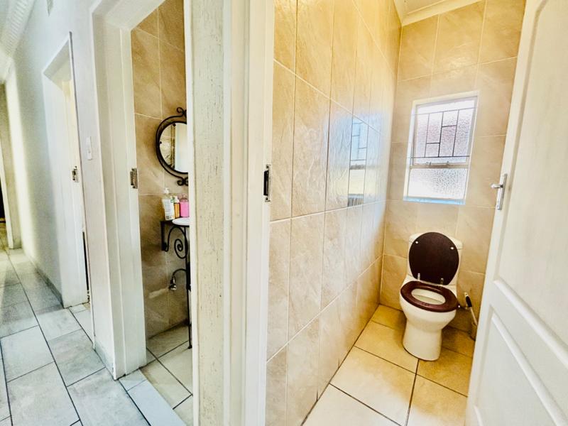 4 Bedroom Property for Sale in Vanderbijlpark CE Gauteng