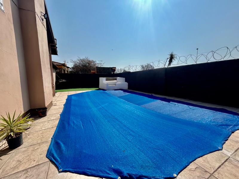 4 Bedroom Property for Sale in Vanderbijlpark CE Gauteng