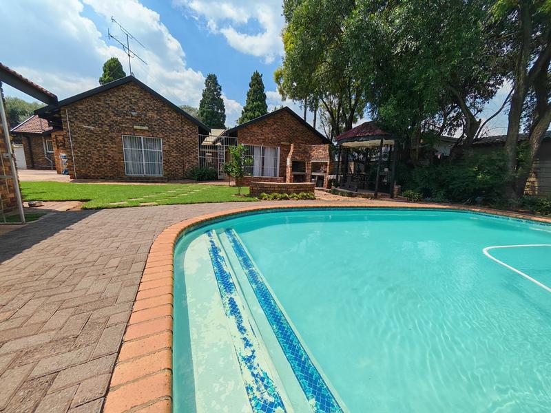 3 Bedroom Property for Sale in Vanderbijlpark SE 3 Gauteng