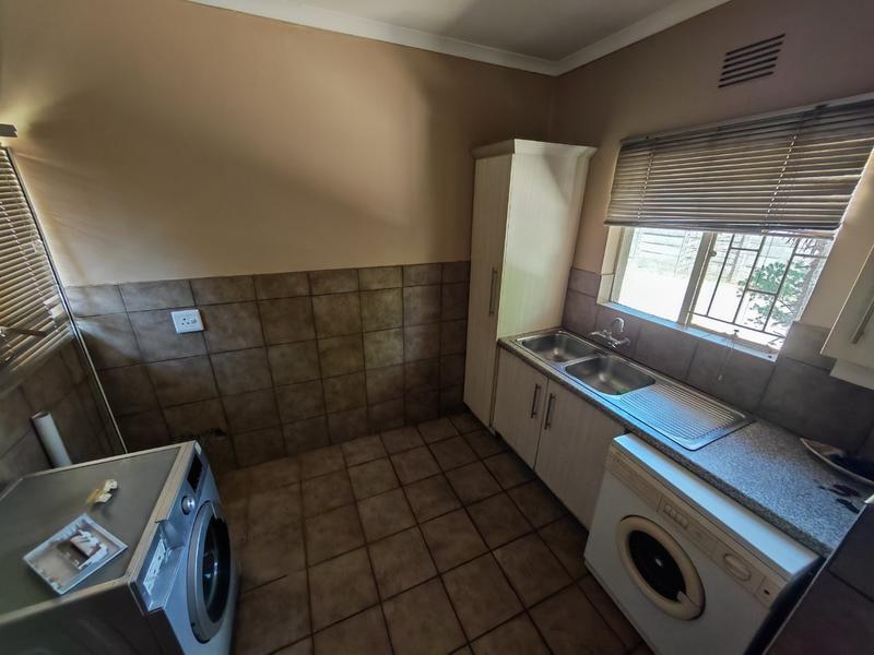 4 Bedroom Property for Sale in Vanderbijlpark SE 6 Gauteng