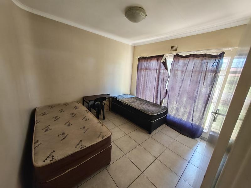 4 Bedroom Property for Sale in Vanderbijlpark SE 6 Gauteng