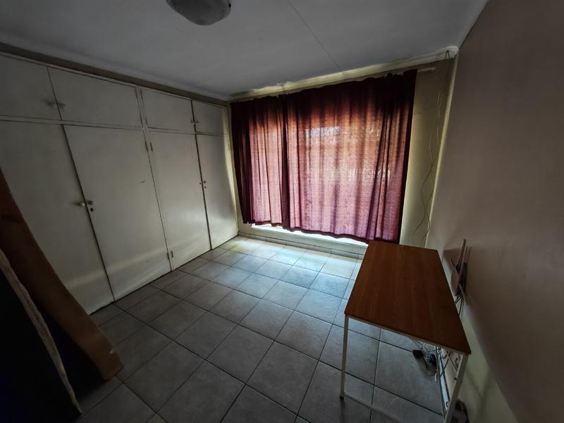 4 Bedroom Property for Sale in Vanderbijlpark SE 6 Gauteng