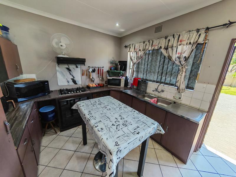 3 Bedroom Property for Sale in Vanderbijlpark SE 6 Gauteng
