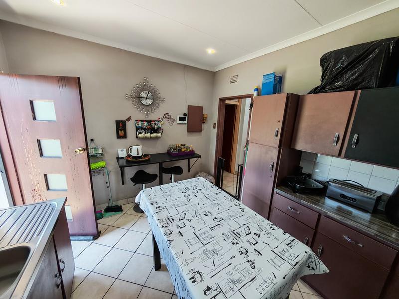 3 Bedroom Property for Sale in Vanderbijlpark SE 6 Gauteng