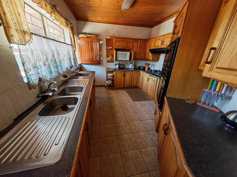 3 Bedroom Property for Sale in Vanderbijlpark SE 7 Gauteng