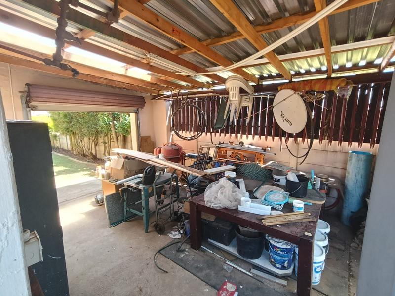 To Let 3 Bedroom Property for Rent in Geduld Gauteng