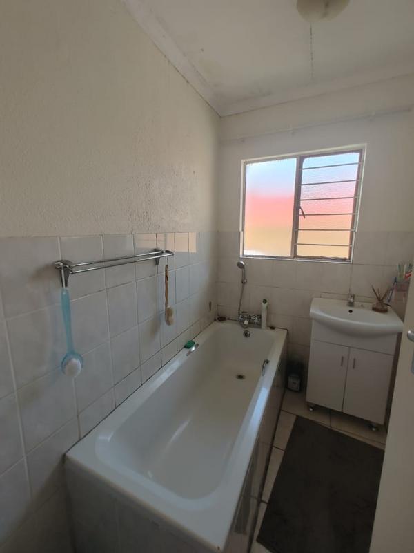 3 Bedroom Property for Sale in Minnebron Gauteng