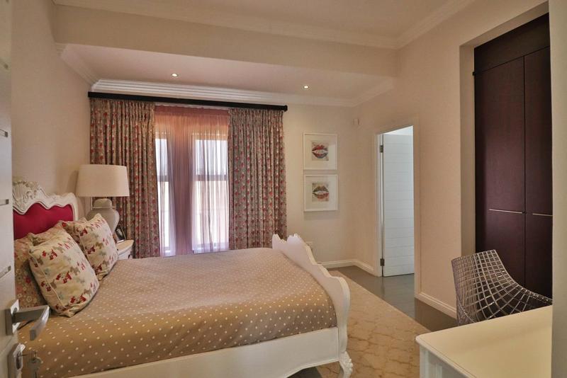 To Let 4 Bedroom Property for Rent in Copperleaf Estate Gauteng