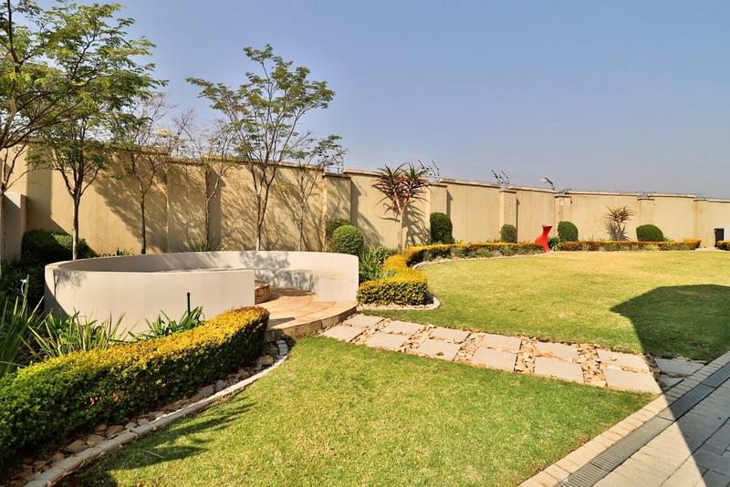 To Let 4 Bedroom Property for Rent in Copperleaf Estate Gauteng