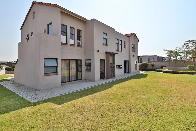 To Let 4 Bedroom Property for Rent in Copperleaf Estate Gauteng