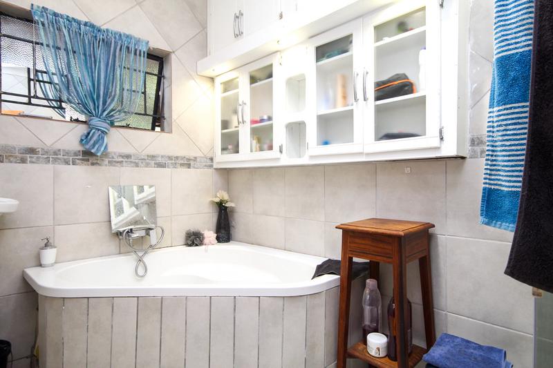 4 Bedroom Property for Sale in Valhalla Gauteng