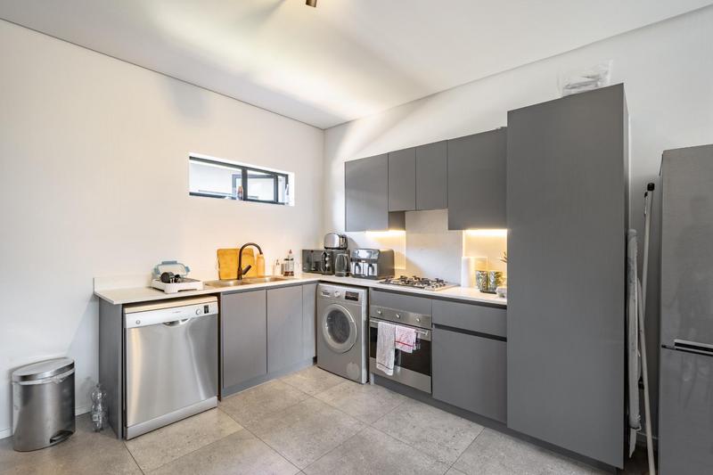 To Let 2 Bedroom Property for Rent in Hyde Park Gauteng