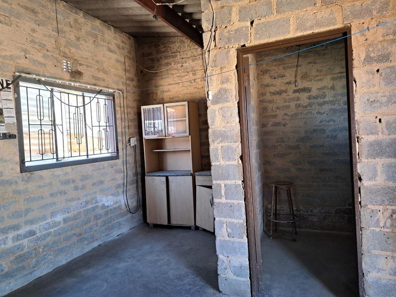 4 Bedroom Property for Sale in Kaalfontein Gauteng