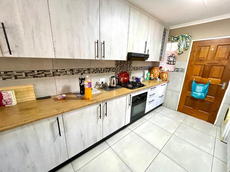 2 Bedroom Property for Sale in Krugersdorp North Gauteng