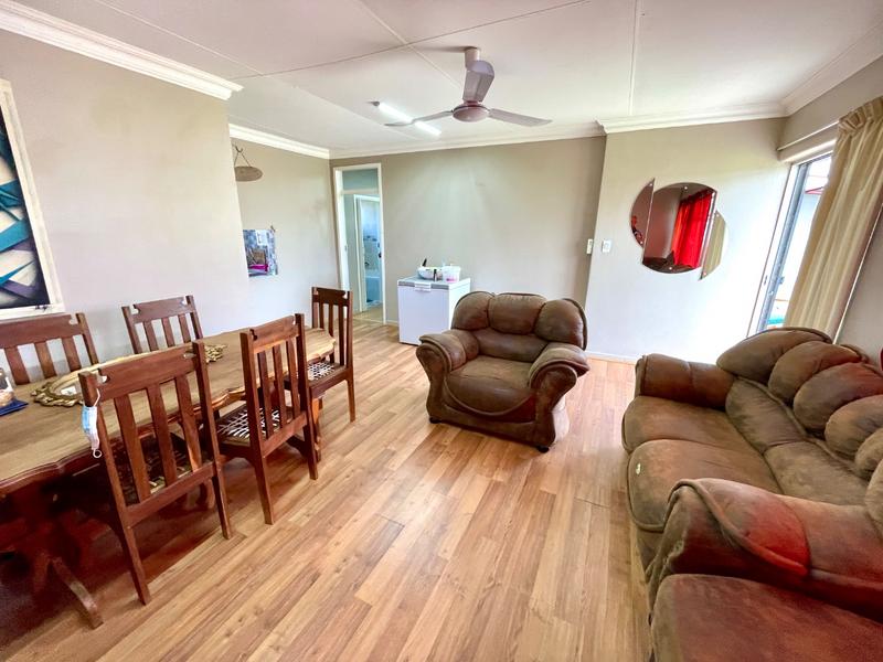 5 Bedroom Property for Sale in Quellerie Park Gauteng