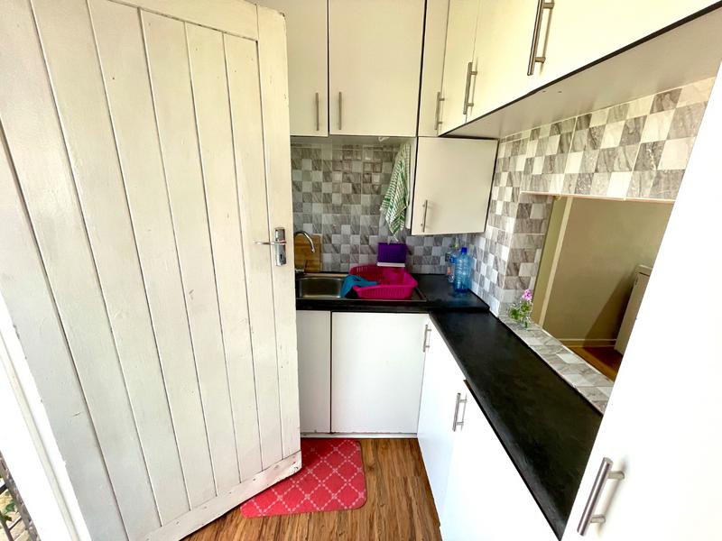 5 Bedroom Property for Sale in Quellerie Park Gauteng