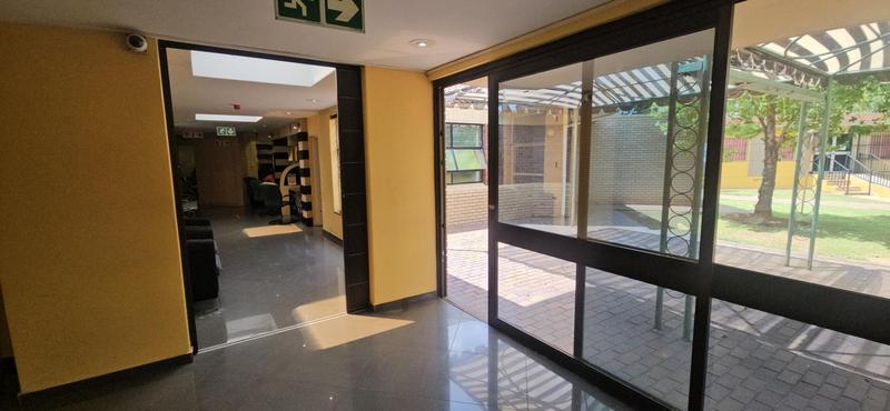 To Let commercial Property for Rent in Randjespark Gauteng