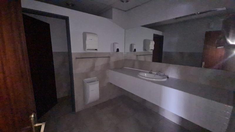 To Let commercial Property for Rent in Randjespark Gauteng