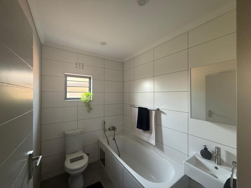 3 Bedroom Property for Sale in Cosmo City Gauteng