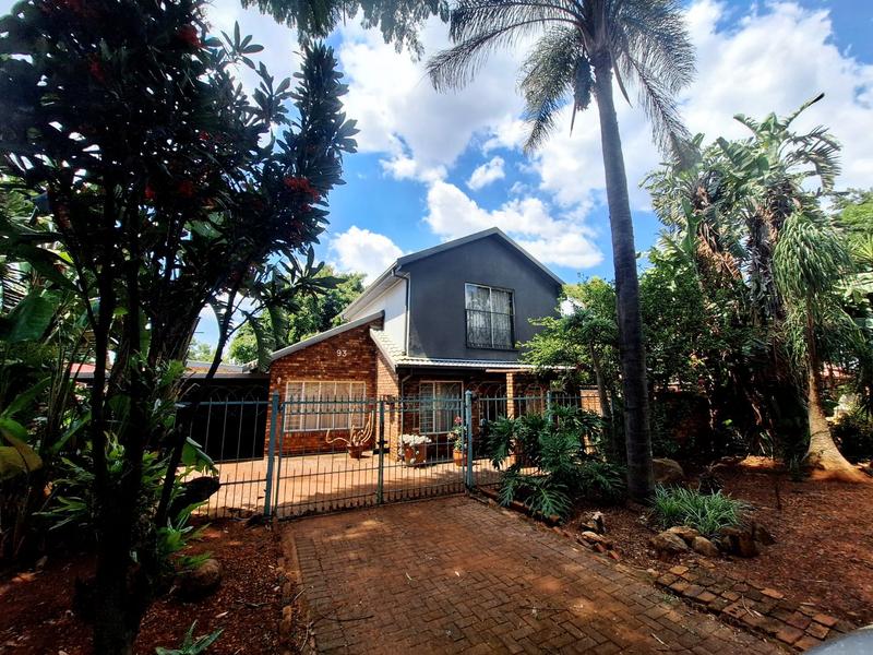 3 Bedroom Property for Sale in The Orchards Gauteng