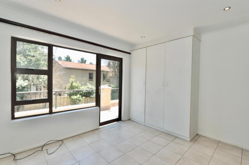 3 Bedroom Property for Sale in Broadacres Gauteng