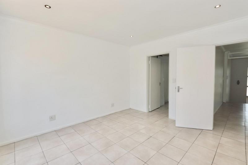 3 Bedroom Property for Sale in Broadacres Gauteng