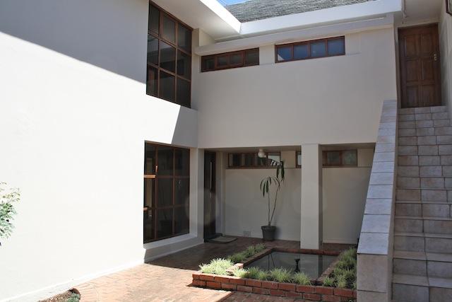 1 Bedroom Property for Sale in Hyde Park Gauteng