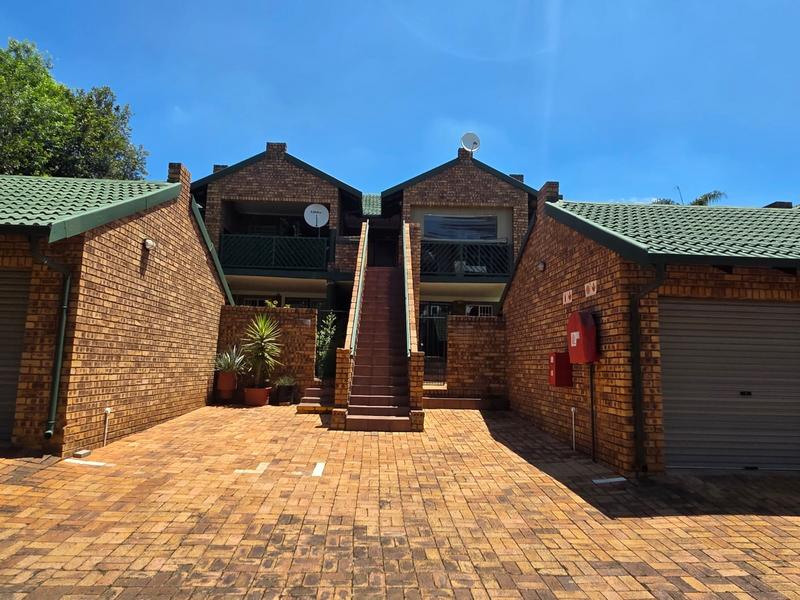 To Let 2 Bedroom Property for Rent in Faerie Glen Gauteng