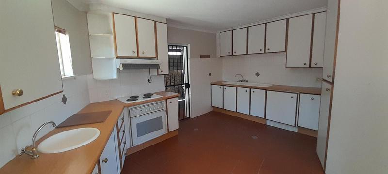 3 Bedroom Property for Sale in Clubview Gauteng