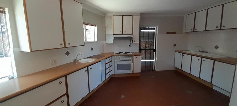 3 Bedroom Property for Sale in Clubview Gauteng
