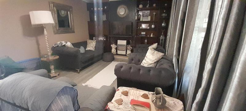 3 Bedroom Property for Sale in Valhalla Gauteng