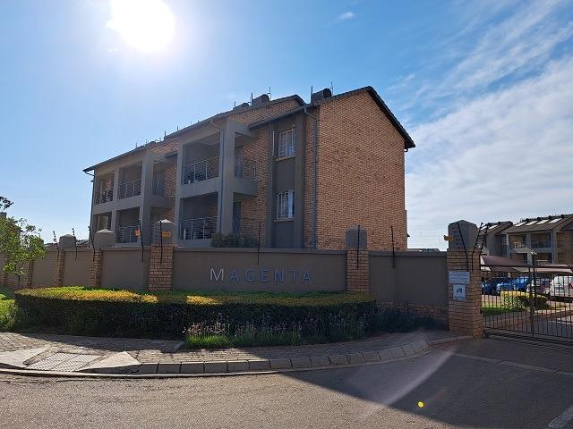 2 Bedroom Property for Sale in Stone Ridge Gauteng