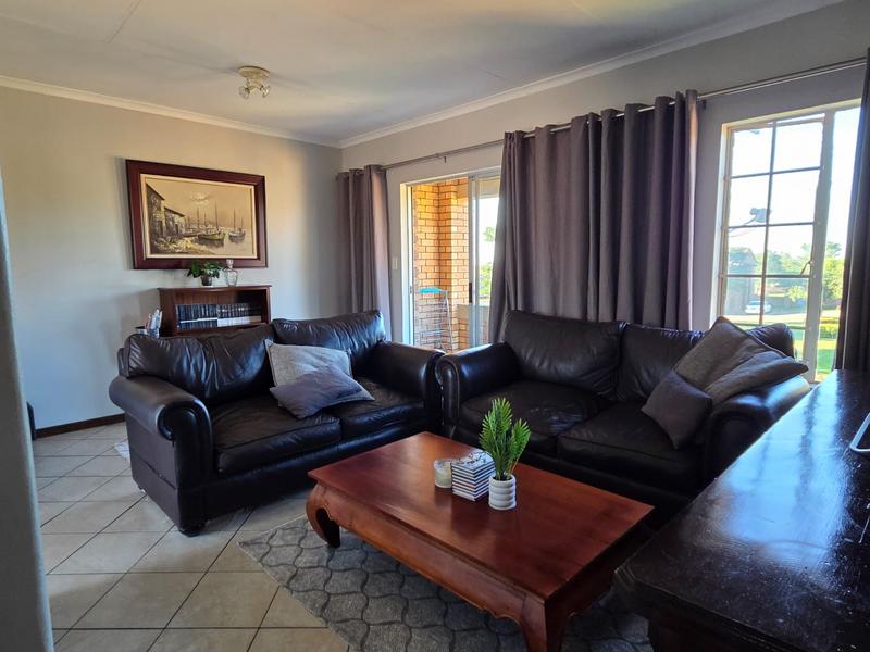 2 Bedroom Property for Sale in Mooikloof Ridge Gauteng
