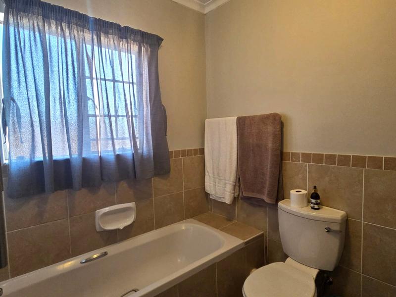2 Bedroom Property for Sale in Mooikloof Ridge Gauteng