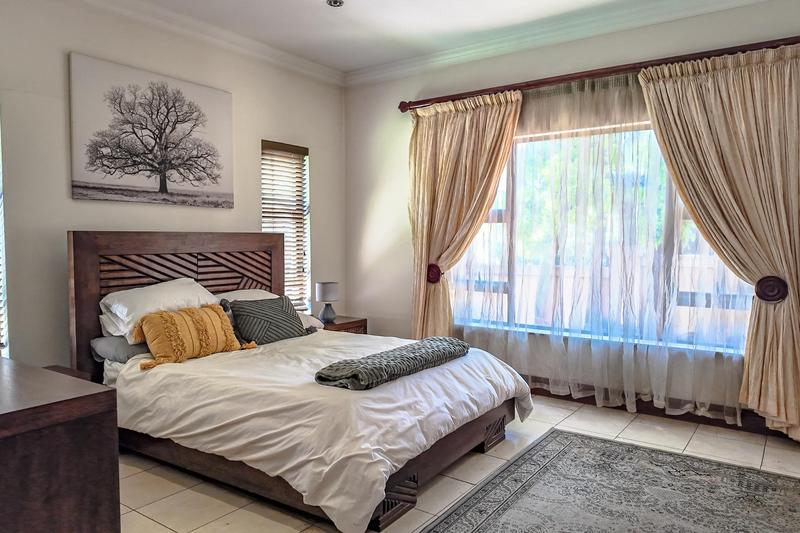 5 Bedroom Property for Sale in Midstream Estate Gauteng
