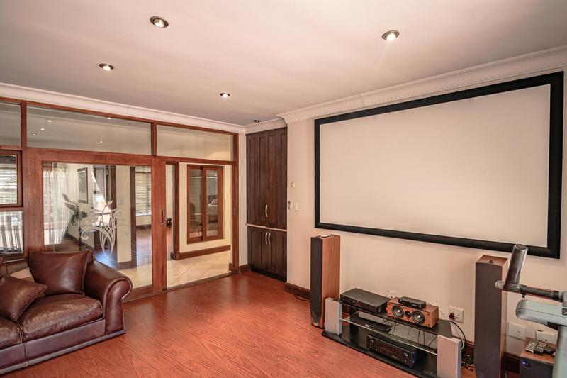 5 Bedroom Property for Sale in Midstream Estate Gauteng