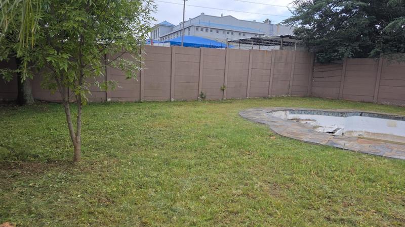 To Let 3 Bedroom Property for Rent in Mondeor Gauteng