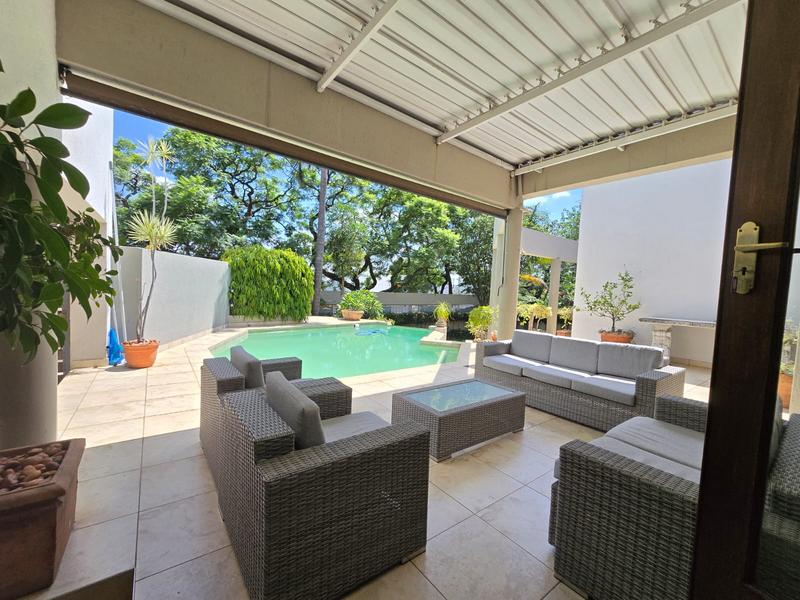 To Let 4 Bedroom Property for Rent in Waterkloof A H Gauteng