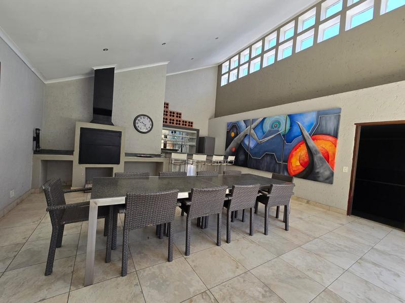 To Let 4 Bedroom Property for Rent in Waterkloof A H Gauteng